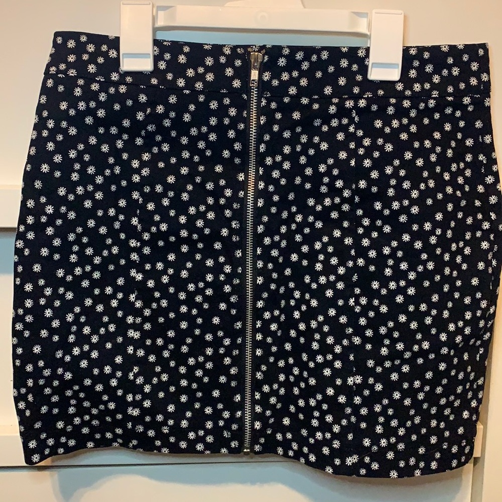 Forever 21 skirt